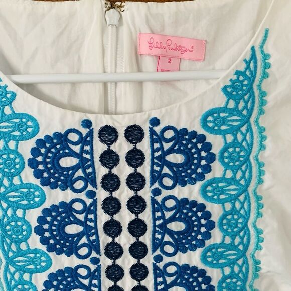 Lilly Pulitzer | Stephanie White Blue Embroidered Sleeveless Shift Dress 2 - Picture 2 of 5
